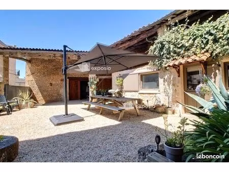 maison 5 pièces 157 m²