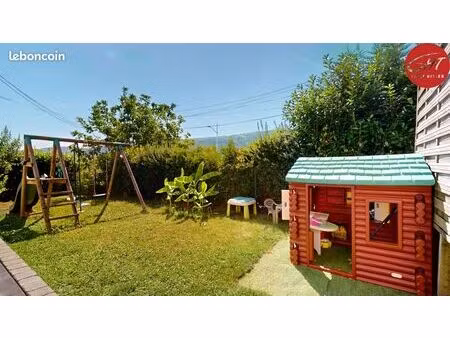 immeuble 7 pièces 190 m²