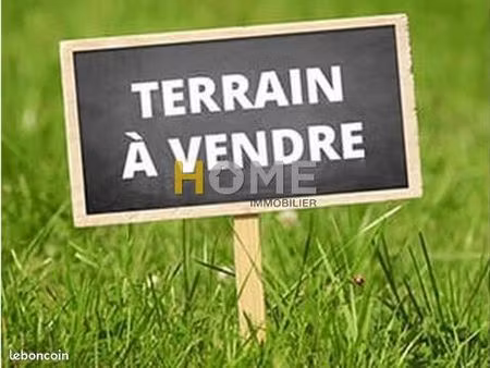 terrain 431 m² artas