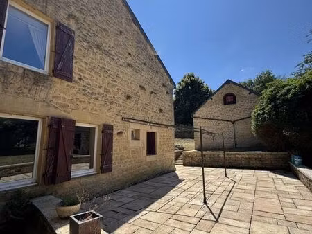 ferme 10 pièces 339 m²