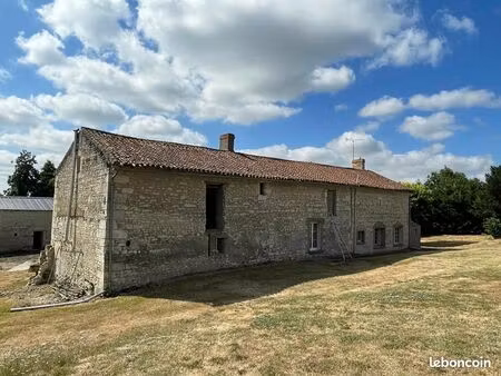 ferme 4 pièces 84 m²