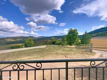 maison 8 pièces 84 m²