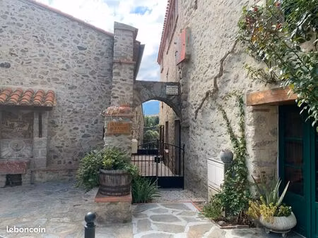 ancienne bergerie rénovée 103 m2 (4 pièces + terrasse couverte)