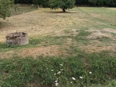 terrain 1 032 m² thesee