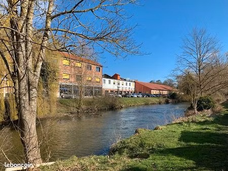 local 23 m² chantilly