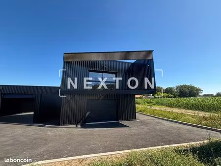 bureaux 39 m² tosse