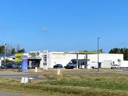 terrain artisanal et commercial