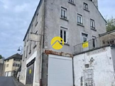 maison 12 pièces 232 m²