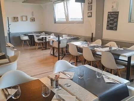 brasserie  restaurant 163 m² montivilliers