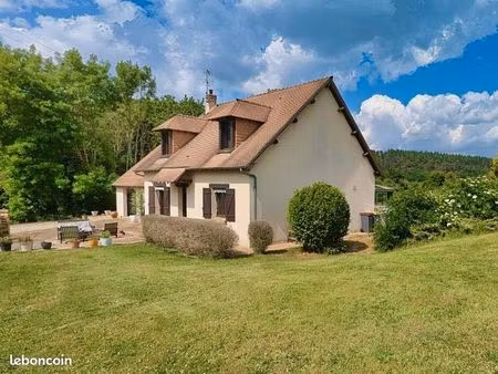 maison 7 pièces 130 m²