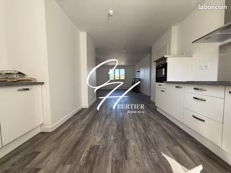 appartement 5 pièces 104 m²