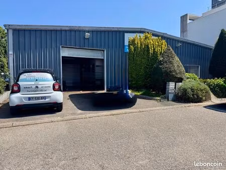 local 320 m² sainte-adresse