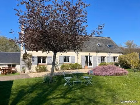 maison 6 pièces 137 m²