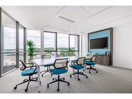 location meublée locaux professionnels 20 m² à versailles (78000)  2 249 €