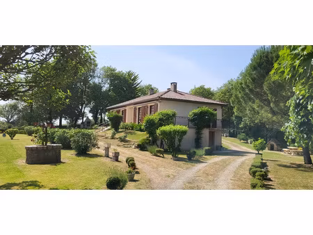 propriété sur 1 4 hectares