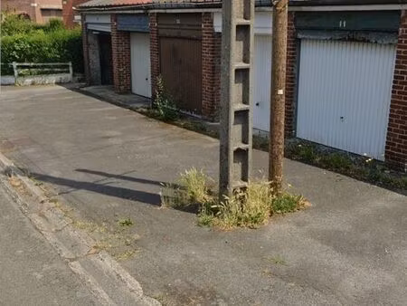 garage pour voiture et 2 roues ou box de stockage