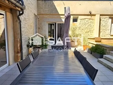 immeuble 520 m² eymet