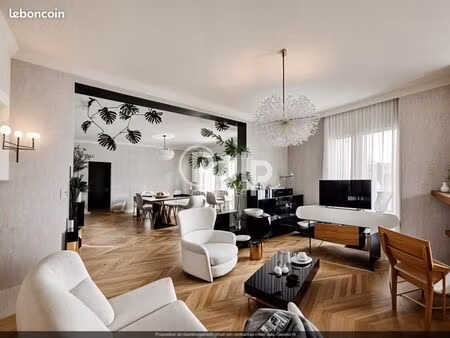 maison de village 8 pièces 215 m²