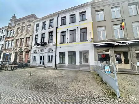 te huur polyvalente kantoorruimte met topligging op grote...