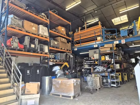 local industriel/entrepôt