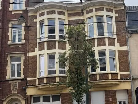 entrepôt de 128 m2 à vendre