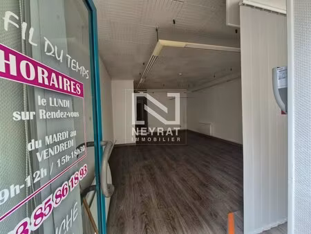 local commercial rue st saulge