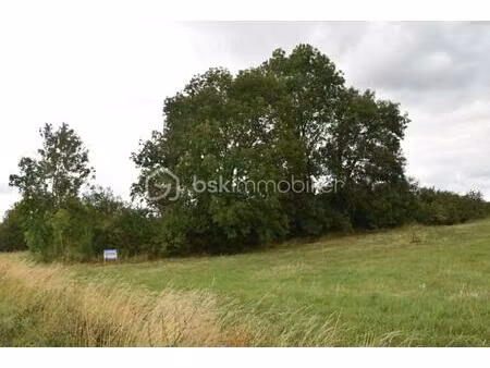 terrain de 1 704 m² à vigneulles-les-hattonchatel