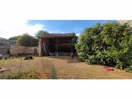 ruffec / courcome maison 168m²  grange et dependances