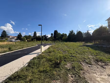 vente terrain 444m2 voiron 38500 - 212000 € - surface privée