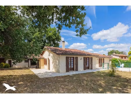 vente maison 8 pièces 163 m² à castéra-verduzan (32410)  317 700 €