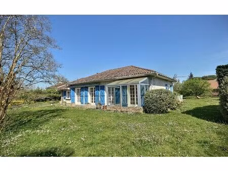 maison biron 111 m² t-5 à vendre  180 000 €