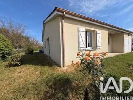 vente maison à saint-martin-de-sescas (33490) : à vendre / 91m² saint-martin-de-sescas