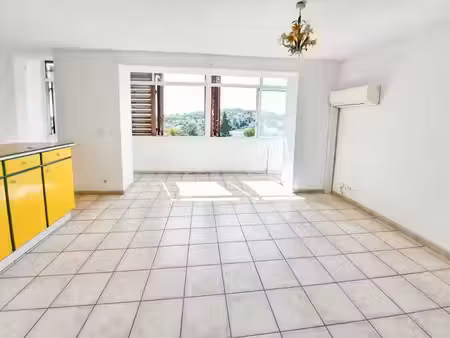 vente appartement 3 pièces 56 m² à manosque (04100)  108 500 €