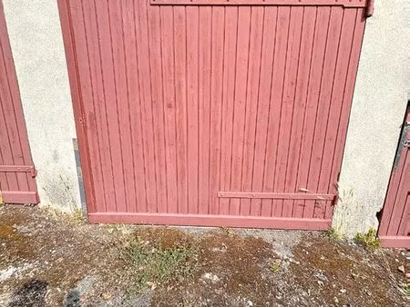 parking/box 1 pièce 12 m²