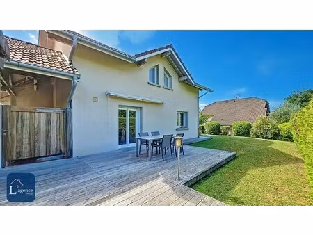 maison traditionnelle à vendre à ségny