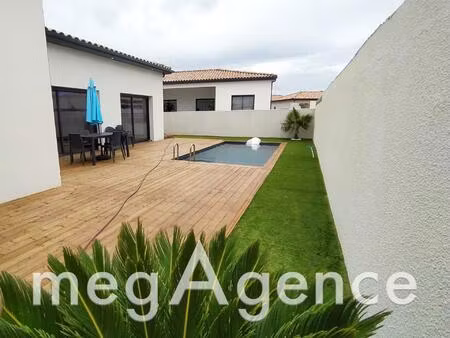 villa fin 2022 de 97m2 sur 326m2 de terrain avec piscine