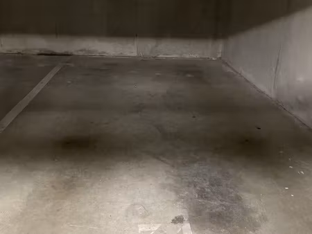 place de parking - ramonville-saint-agne