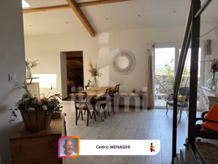 maison familiale de caractère de 130 m2 avec piscine