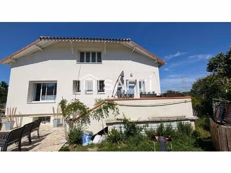 maison 7 pièces avec local