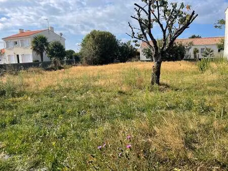 vente terrain à apremont (85220) : à vendre / 400m² apremont