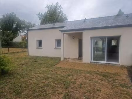 location maison à couëron (44220) : à louer / 110m² couëron