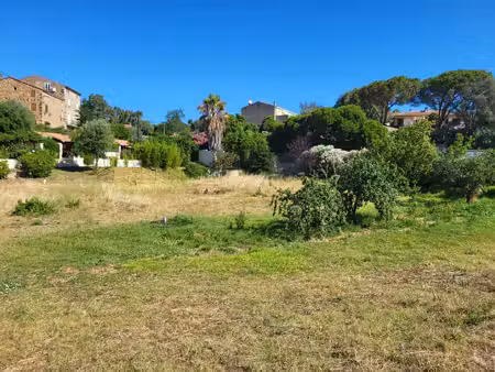 terrain constructible neuf à vendre