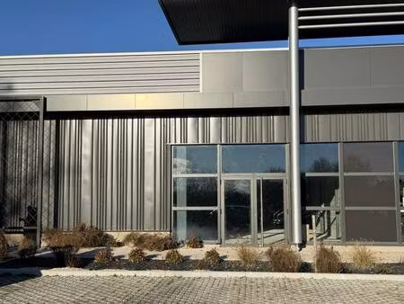 local commercial à louer