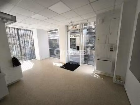 local commercial à louer