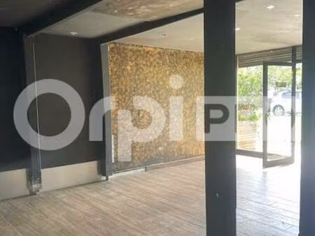 local commercial à louer