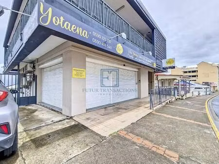 local commercial à vendre