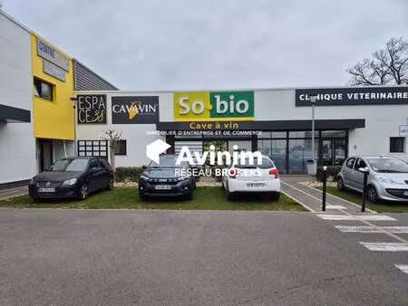 local commercial à louer