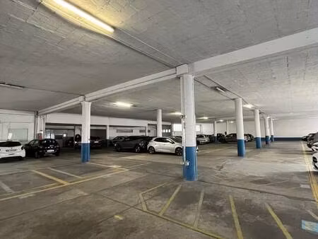 parking à louer