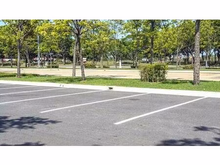 parking à louer