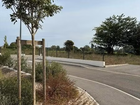 terrain constructible viabilisé à vendre